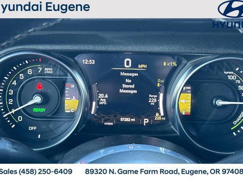 Used 2022 Jeep Wrangler Unlimited Sahara w/ Cold Weather Group image 32