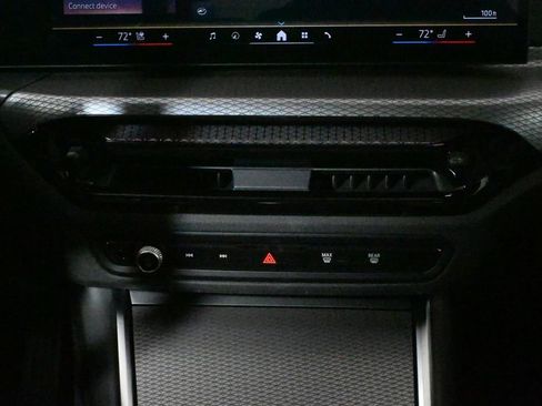 Used 2026 BMW 330i xDrive Sedan w/ Convenience Package image 24