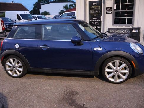 Used 2015 MINI Cooper S FWD image 4
