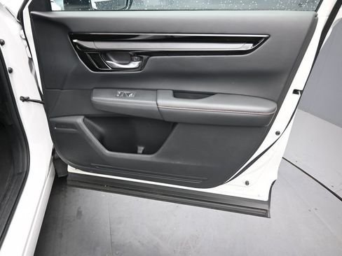 Used 2023 Honda CR-V Sport Touring image 22