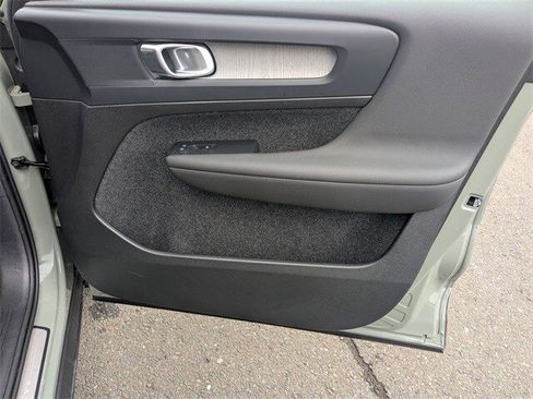 Used 2023 Volvo XC40 B5 Plus w/ Driver Assist Package image 26