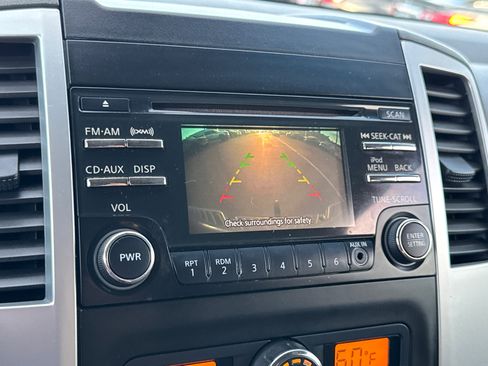 Used 2014 Nissan Frontier SV w/ SV Value Truck Package image 30