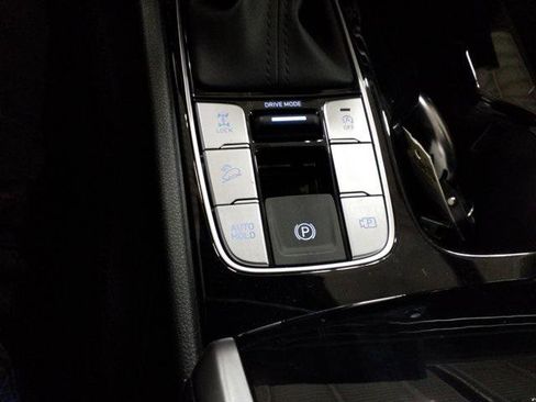 New 2026 Hyundai Tucson SE image 8