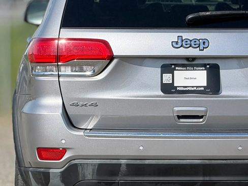 Used 2015 Jeep Grand Cherokee Limited image 13