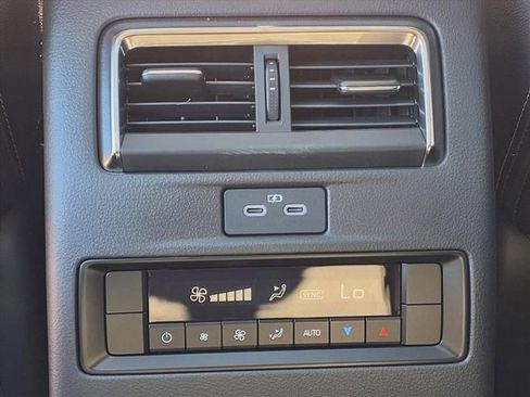 New 2025 MAZDA CX-70 Plug-In Hybrid w/ Premium Pkg AWD/4WD image 9