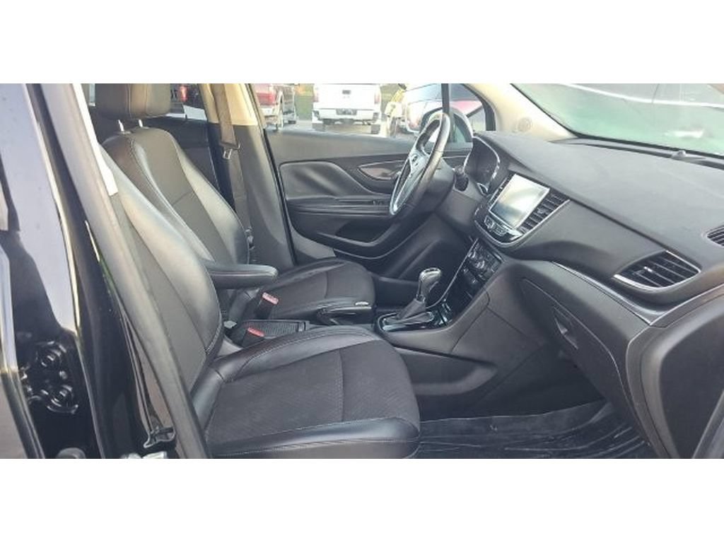 Used 2019 Buick Encore Preferred AWD/4WD image 6