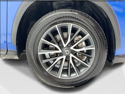Used 2025 Lexus NX 250 FWD w/ Towing Package (2000 Lbs) image 47