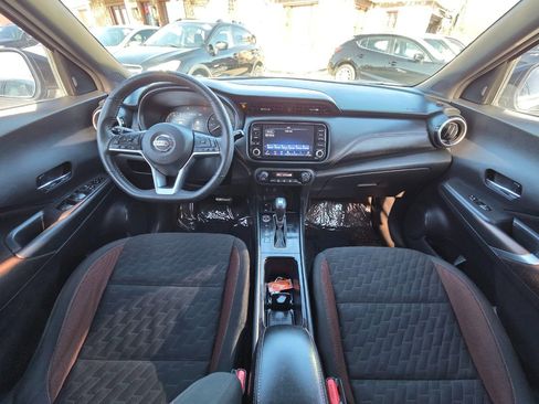 Used 2021 Nissan Kicks SR w/ Exterior Package image 20