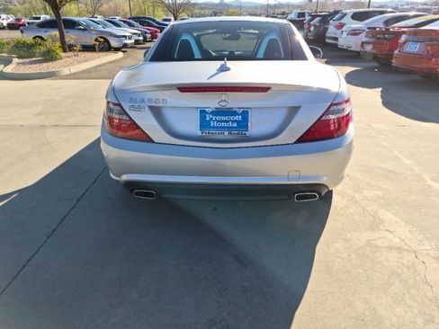 Used 2012 Mercedes-Benz SLK 350 image 8