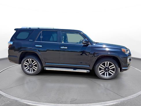 Used 2023 Toyota 4Runner Limited AWD/4WD image 9