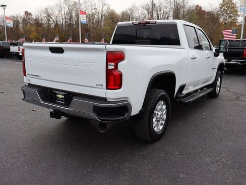 Used 2023 Chevrolet Silverado 3500 LTZ w/ LTZ Convenience Package image 27