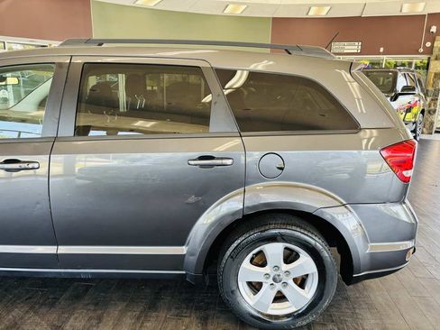 Used 2015 Dodge Journey SE w/ Quick Order Package 22F SE FWD image 11