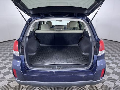 Used 2013 Subaru Outback 3.6R Limited w/ Moonroof Pkg image 23