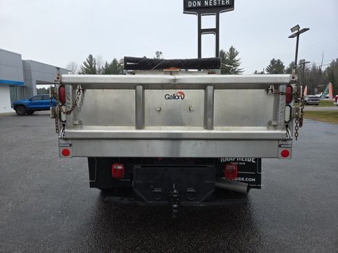 Used 2018 GMC Sierra 3500 SLE w/ SLE Preferred Package image 20