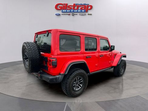 Used 2024 Jeep Wrangler Unlimited Rubicon AWD/4WD image 5