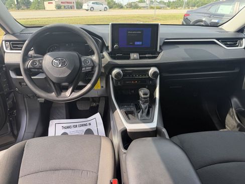 Used 2024 Toyota RAV4 LE FWD image 15