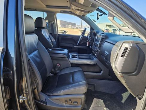 Used 2018 GMC Sierra 1500 SLT w/ All Terrain Package image 26