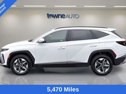 Used 2025 Hyundai Tucson SEL AWD/4WD image 2