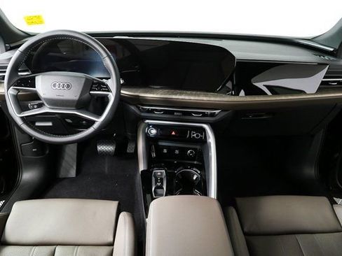 New 2025 Audi Q5 Premium Plus image 19