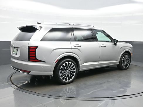Used 2026 Hyundai Palisade Calligraphy AWD/4WD image 8