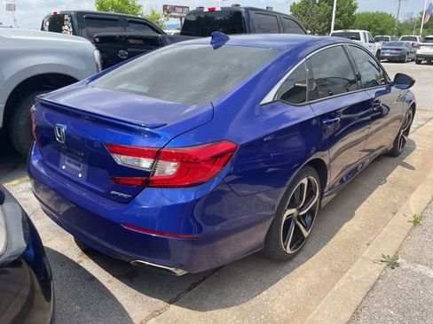 Used 2019 Honda Accord Sport image 6