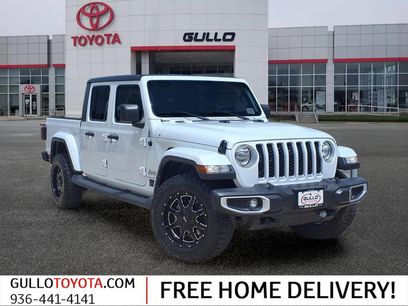 Used 2023 Jeep Gladiator Overland w/ Popular Equipment Package
