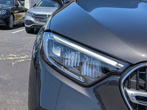 New 2026 Mercedes-Benz GLC 300 4MATIC image 10
