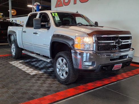 Used 2012 Chevrolet Silverado 2500 LTZ w/ Suspension Package, Off-Road AWD/4WD image 2