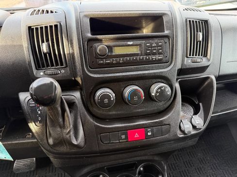 Used 2017 RAM ProMaster 2500 image 36