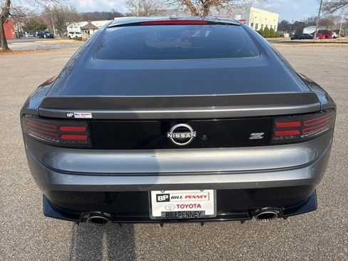 Used 2024 Nissan Z Performance w/ Floor Mat Package image 4
