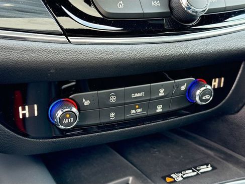 Used 2024 Buick Enclave Essence w/ Experience Buick Package image 17