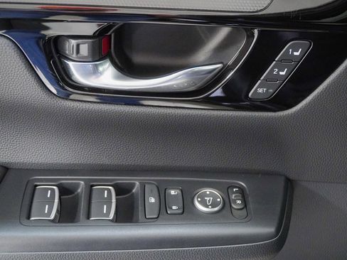 Certified 2025 Honda CR-V Sport Touring image 18