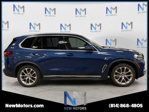 Used 2022 BMW X5 xDrive45e image 6