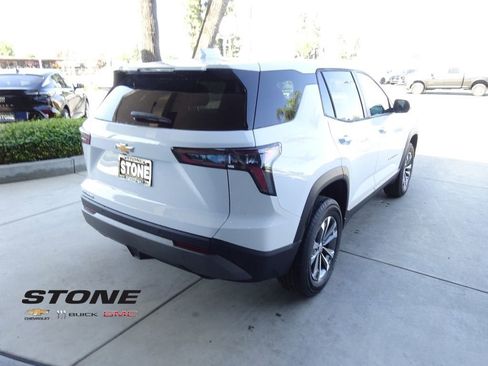 New 2026 Chevrolet Equinox LT FWD image 8