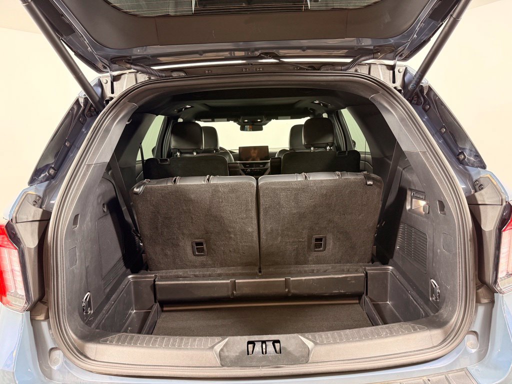 Certified 2025 Ford Explorer ST w/ Sun And Sound Package AWD/4WD image 13