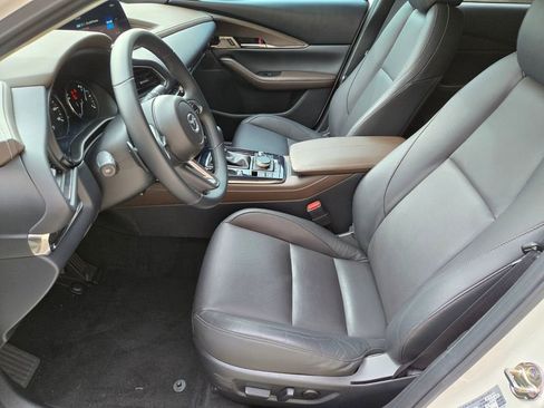 Certified 2025 MAZDA CX-30 AWD 2.5 S w/ Premium Package image 12