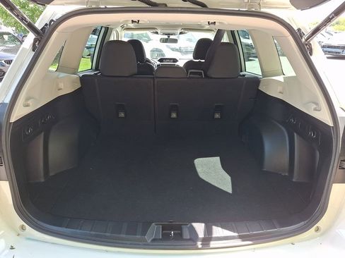 Certified 2023 Subaru Forester Premium AWD/4WD image 30