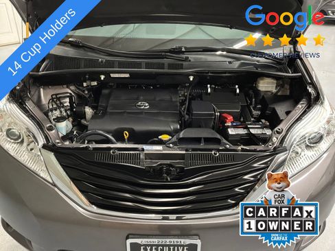 Used 2014 Toyota Sienna LE FWD image 10