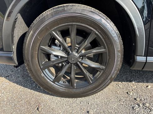 Used 2024 Honda CR-V EX-L image 11