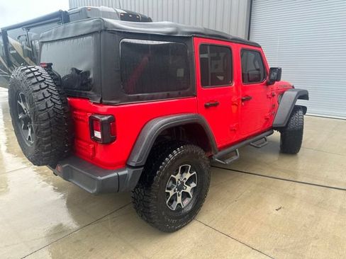 Used 2018 Jeep Wrangler Unlimited Rubicon AWD/4WD image 4