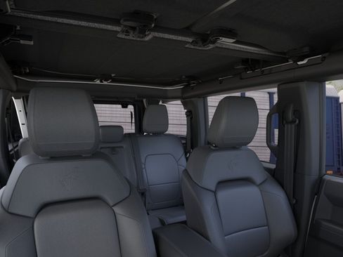 New 2026 Ford Bronco Outer Banks w/ Sasquatch Package AWD/4WD image 12