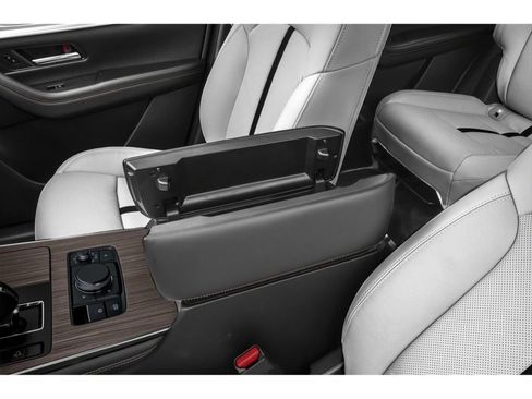 New 2026 MAZDA CX-90 Plug-In Hybrid w/ Preferred AWD/4WD image 12