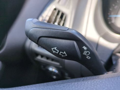 Used 2014 Ford Focus SE w/ SE Winter Package FWD image 26