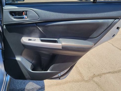 Used 2016 Subaru Crosstrek Touring AWD/4WD image 19