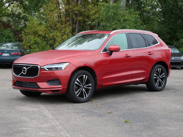 Used 2018 Volvo XC60 T6 Momentum AWD/4WD image 2