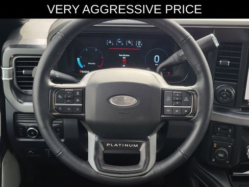 Used 2025 Ford F350 Platinum image 24