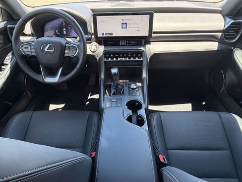 Used 2026 Lexus IS 350 F Sport AWD/4WD image 31