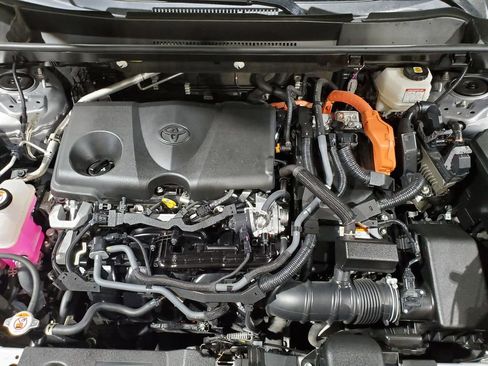 Used 2022 Toyota RAV4 XSE AWD/4WD image 45