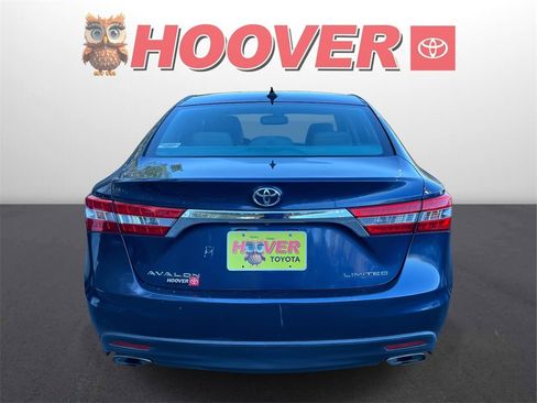 Used 2014 Toyota Avalon Limited image 3