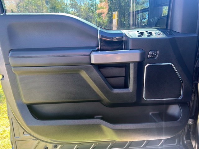 Used 2021 Ford F350 Platinum AWD/4WD image 9